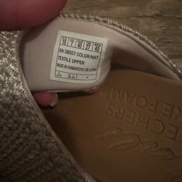 Skechers Beverlee Fancy Work Natural Crochet Beige Thong Sandals - Picture 12 of 13